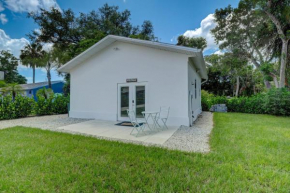 Guest House In a Downtown Bonita Springs Compound
